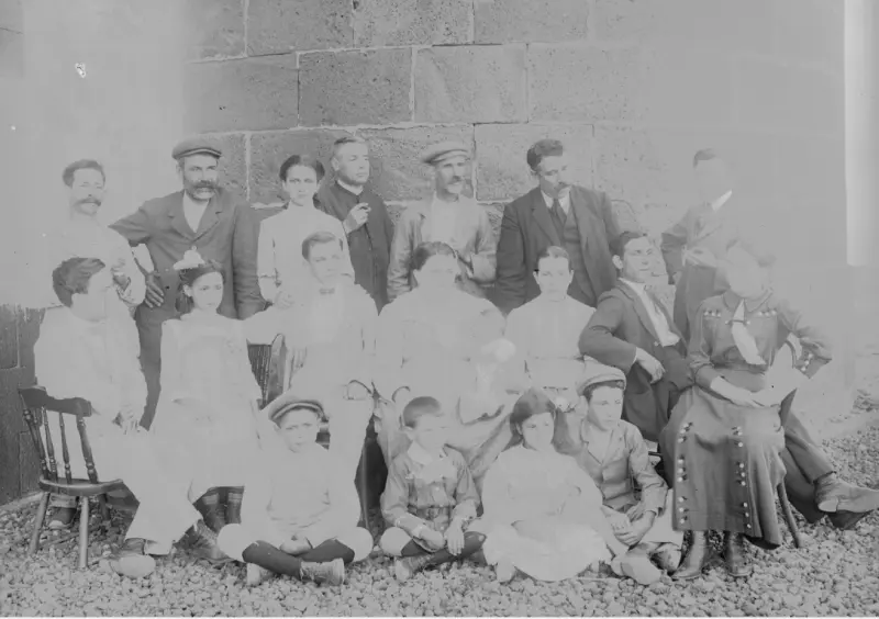 Familia y amigos de Ricardo Marín